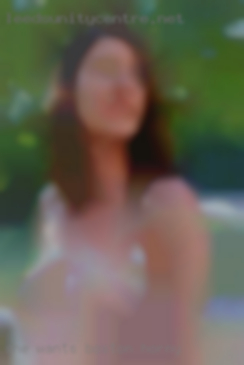 She wants her Boston horny ass fucked.